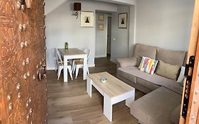 Apartamento Con Garaje Y Patio