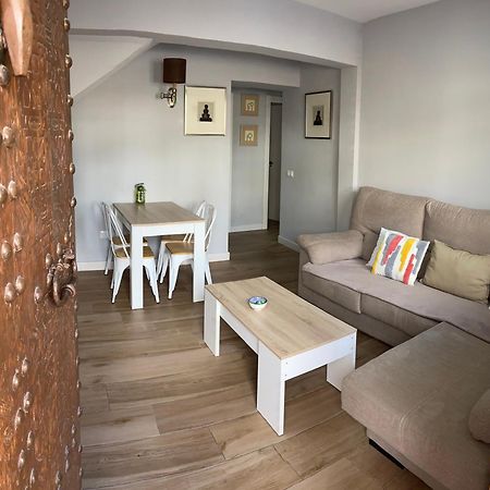 Apartamento Con Garaje Y Patio Apartamento Ronda Exterior foto