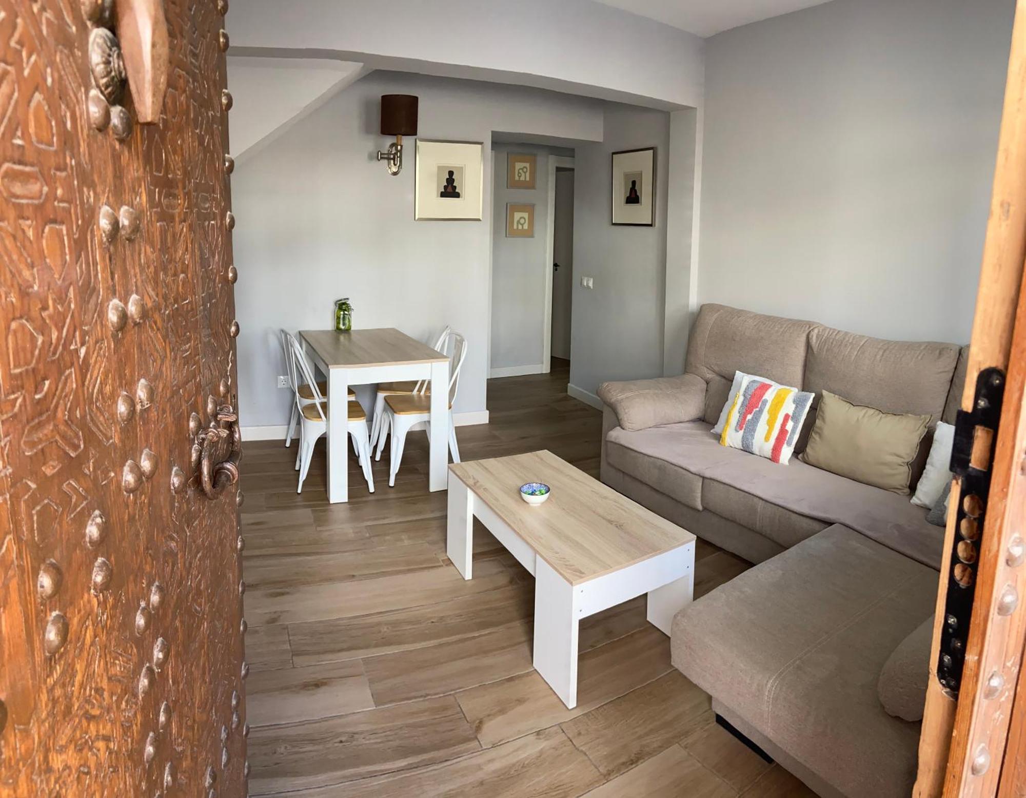 Apartamento Con Garaje Y Patio Apartamento Ronda Exterior foto